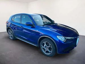 Alfa Romeo Stelvio TI 2.0 AT8 16V 280 PS AT8 Q4 NAVI/ASSIST Bild 2