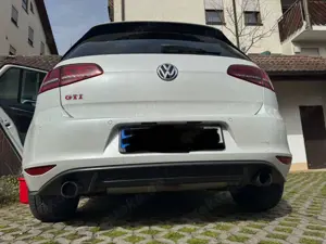 Volkswagen Golf GTI GTI Performance BMT Bild 4