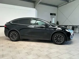 Tesla Model X 100D Dual Motor Allrad Navi*Leder*LED*20Zoll* Bild 4