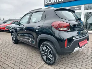 Dacia Spring Electric Navi DAB Kamera Leder Bild 4