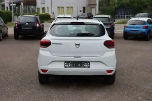Dacia Sandero Bild 5