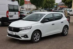 Dacia Sandero Bild 3