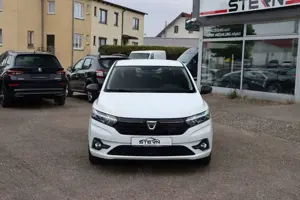 Dacia Sandero Bild 2
