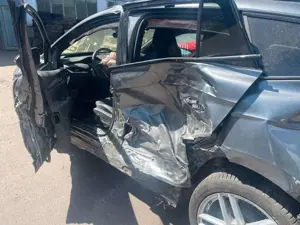 Skoda Enyaq 80 x Sportline SmartLink LED AHK PDC Klima Bild 5