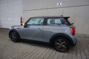 MINI Cooper SE Mini Cooper SE Navi SHZ LED 1.Hd mtl. 149.- Bild 5