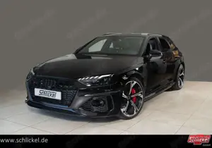 Audi RS4 Avant tiptronic quattro RS Essentials Paket