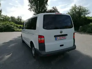 Volkswagen T5 Transporter T5 2,5 TDI  4MOTION langer Radstand Bild 5