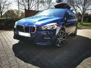 BMW 218 218 d Gran Tourer Advantage mit Dachbox Bild 3
