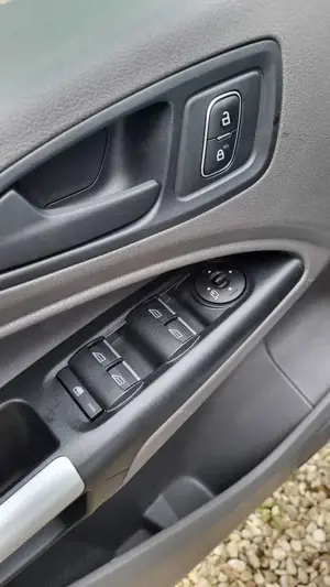 Ford Tourneo Connect Trend Bild 4