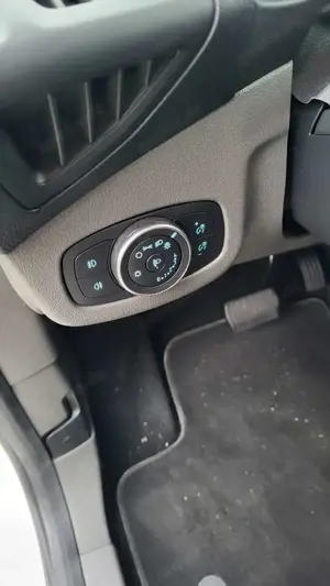 Ford Tourneo Connect Trend Bild 3