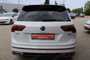 Volkswagen Tiguan Allspace Tiguan 2.0 TDI R-LINE 4x4*7-SITZER*MATRIX*PANO*NAV Bild 4