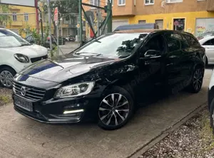 Volvo V60 V60 D3 Kombi Linje Svart Automatik Leder Navi 2018