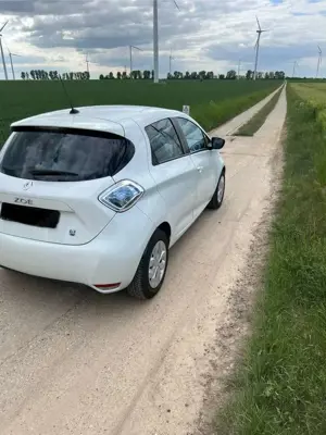 Renault ZOE 23,3 kwh Zen Mietbatterie Akku Bild 4