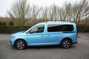 Ford Grand Tourneo 1,5 Active*rollstuhlgerecht*neuer AMF-Bruns Umbau* Bild 2