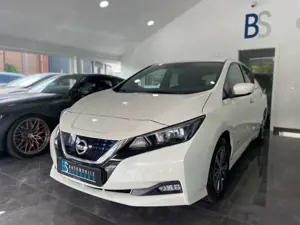 Nissan Leaf 40KWH N-CONNECTA/Kamera/Navi/150 PS Bild 2