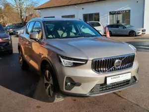 Volvo XC40 Core Recharge Plug-In Hybrid 2WD T4 Twin Engine EU Bild 3