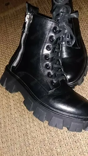 Stiefeletten neu..schwarz...Gr39 Bild 3