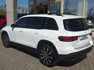 Mercedes-Benz GLB 200 7G-DCT Progressive MBUX High-End Night Bild 4