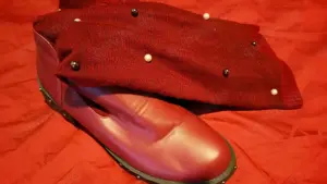 Stiefel mit Strickschaft ungetragen Gr 39 mit Perlen