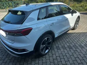 Audi Q4 e-tron 50 QUATTRO*MATRIX*S-Line*. . . Bild 4
