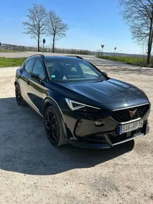 CUPRA Formentor VZ5 2.5 TSI DSG 4Drive Navi*Leder*Pano*SHZ*E-Heck* Bild 2