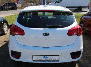 Kia Ceed / cee'd 1.4 CVVT Edition 7 Bild 4