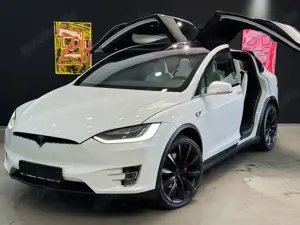 Tesla Model X Performance Dual*1.Hand*6 Sitzer*Panorama*