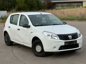 Dacia Sandero 1.2 16V AHK | KEIN TÜV