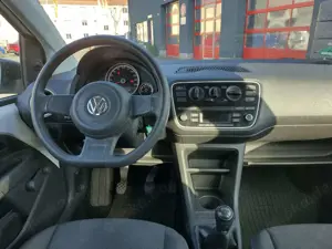 Volkswagen up! EcoFuel BlueMotion Technology cheer Bild 5