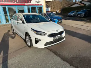 Kia Ceed SW / cee'd SW Vision