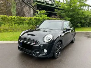 MINI Cooper S Aut. DKG 5- Türer