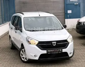 Dacia Lodgy 1.3 TCe 100*KLIMA*7-SITZER*PDC*E-PAKET*1HD