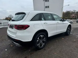 Mercedes-Benz GLC 220 d 4M AHK/LED/LEDER/NAVI/PANO/360° Bild 5