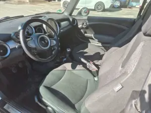 MINI Cooper Cabrio Alu PDC el. Dach  TÜV NEU KD NEU Bild 4