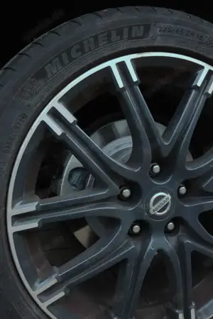 Nissan Juke 1.6 DIG-T Nismo Bild 3