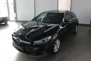 Mercedes-Benz CLA 200 Urban LED Panorama Navi Kamera SHZ