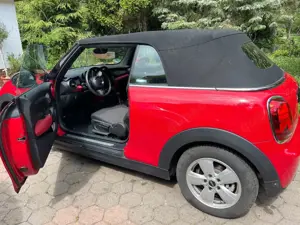 MINI Cooper Cabrio Garagenwagen | Scheckheft | LED | NAVI l 16.800 km Bild 2