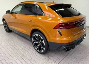 Audi RS Q8 4.0 TFSI KERAMIK-PANO-STANDHZG-CARBON Bild 3