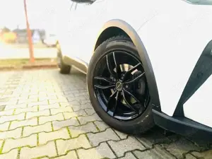 Toyota C-HR C-HR Hybrid Style Selection