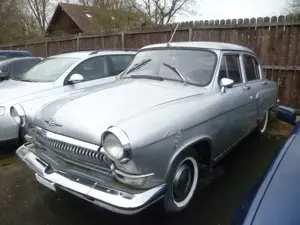 GAZ 22171 VOLGA GAZ 21 Bild 2