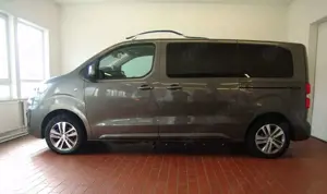 Peugeot Traveller L2/ Space Drive/Kassettenlift/Paravan Bild 3