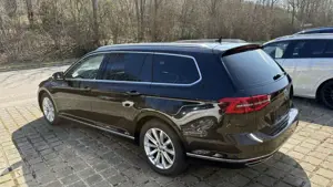 Volkswagen Passat Variant Highline BMT/Start-Stopp 4Motion Bild 4