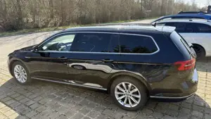 Volkswagen Passat Variant Highline BMT/Start-Stopp 4Motion Bild 3