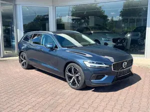 Volvo V60 T8 AWD Recharge Ultimate Bright Auto