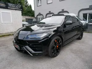 Lamborghini Urus ADAS Matrix HUD Pano BO Luft 23Zoll 360KamSitzkli