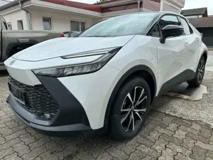Toyota C-HR 2.0 Plug-In-Hybrid Team D; Neupreis: 45.400,-€
