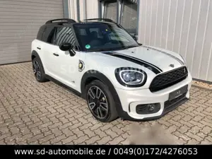 MINI Cooper SE Countryman SE CountrymanJCW ALL4 JOHN COOPER WORKS TRIM+19"