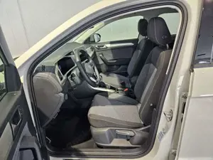 Volkswagen T-Roc 1.5 TSI Move DSG Standhzg AHK LED Navi ACC Bild 4