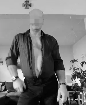 Affäre gesucht, Frau, Paar, biete mich als Hausfreund an.