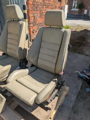 BMW E24 635csi Sport Innensitze M635 628 633 6 Serie Bild 2